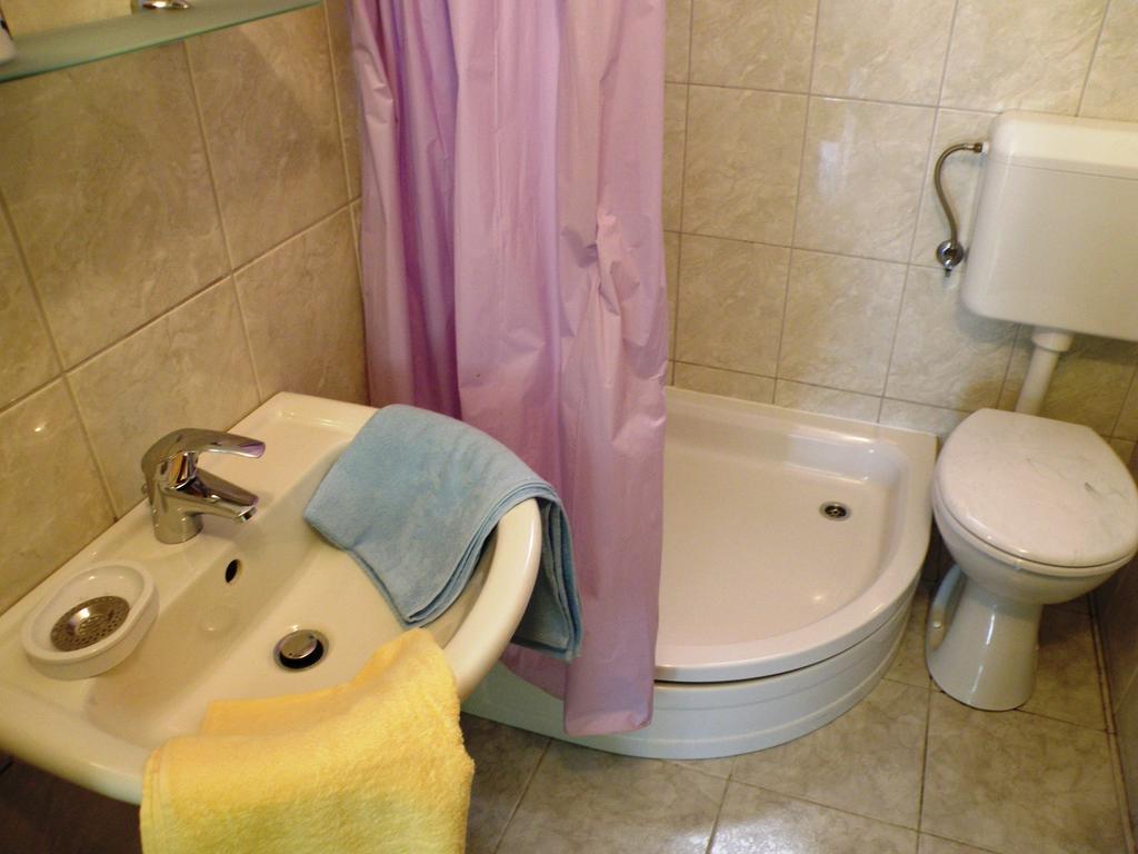 Apartment Central شيبينيك الغرفة الصورة