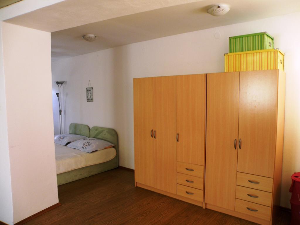 Apartment Central شيبينيك الغرفة الصورة