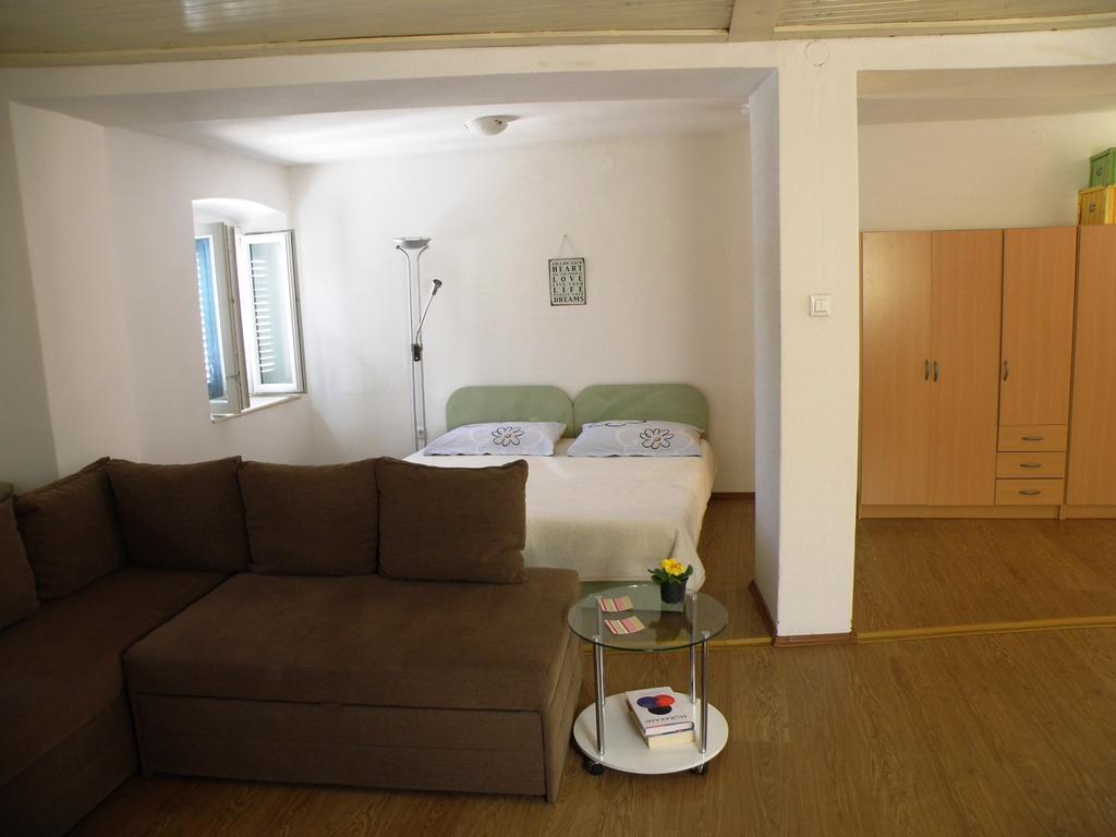 Apartment Central شيبينيك الغرفة الصورة