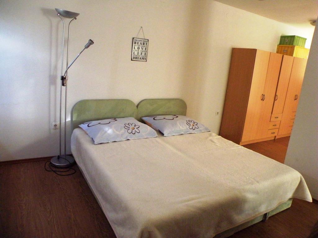 Apartment Central شيبينيك الغرفة الصورة